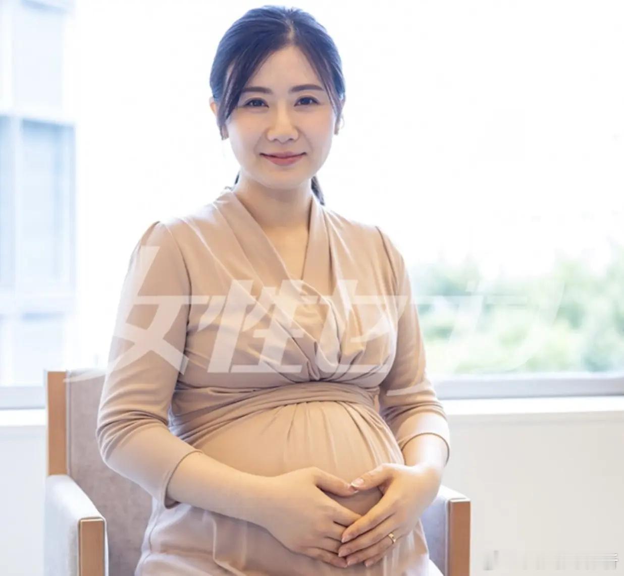 37岁福福爱离婚4年后宣布再婚+否认出轨 已怀孕：挺着大肚子微笑 12月22日，