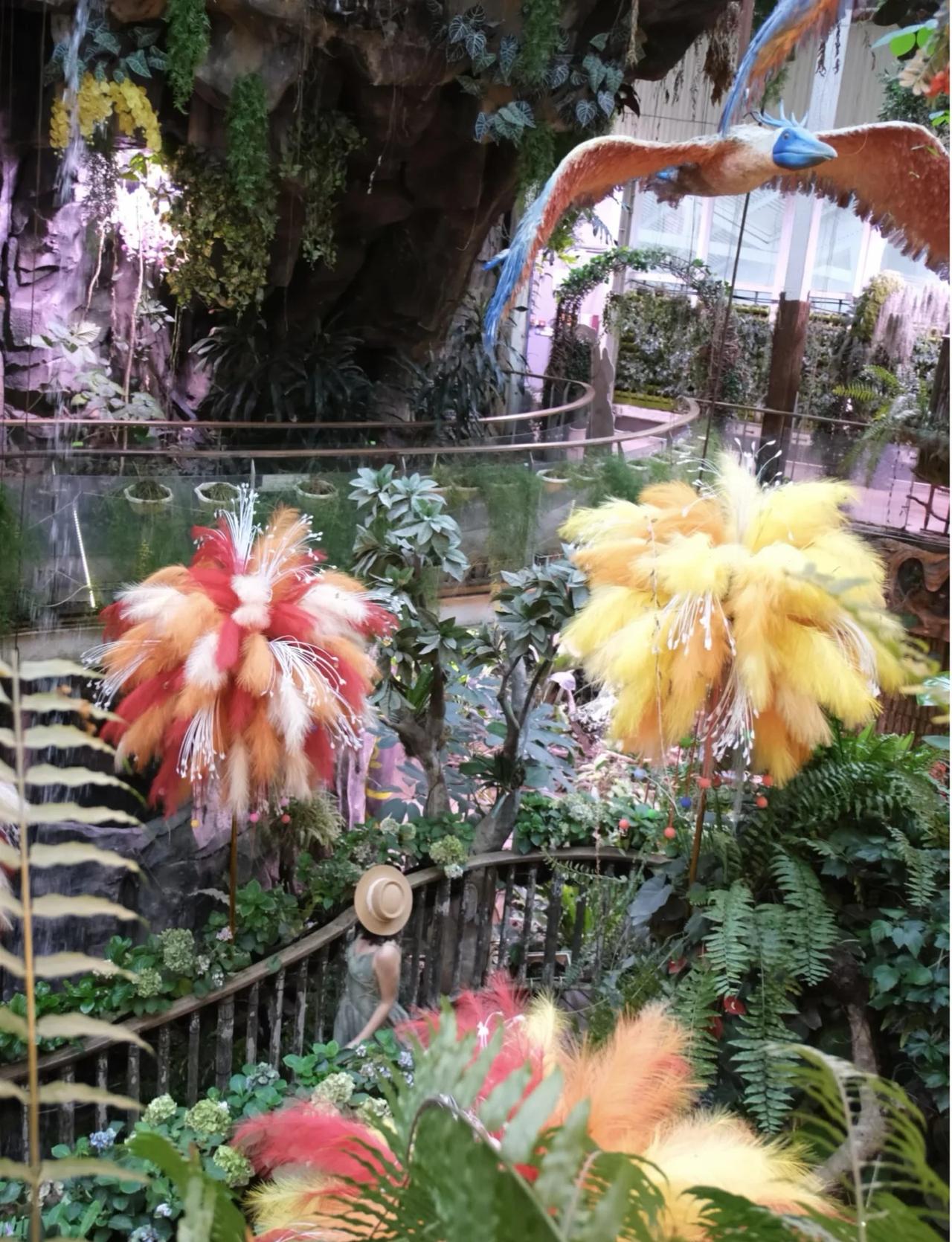 六一在广州市中心找到了现实版「疯狂动物城」🌿🦥
	
正佳广场7楼，🚇地铁直