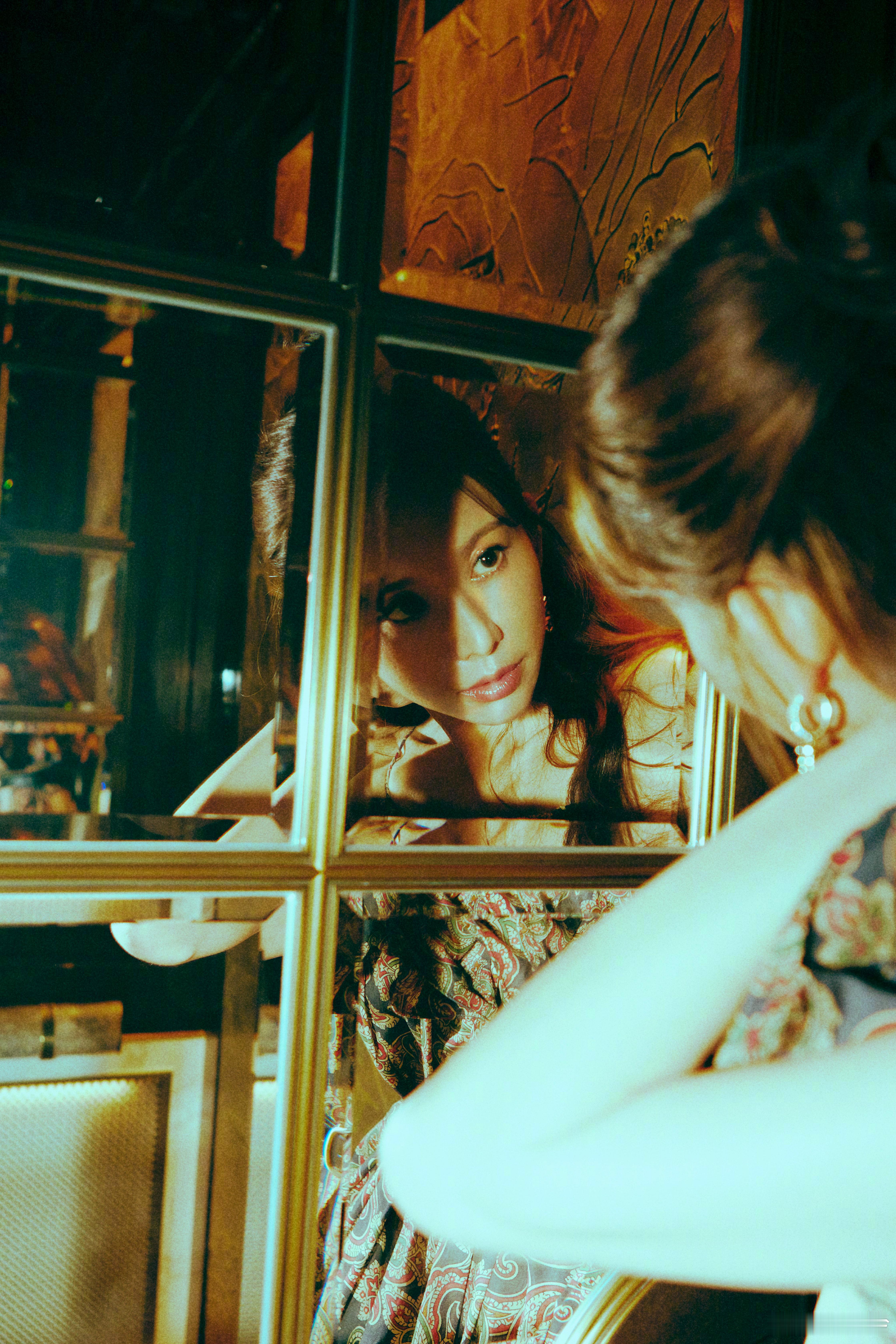 51岁林志玲穿啦啦队服跳女团舞林志玲晚安