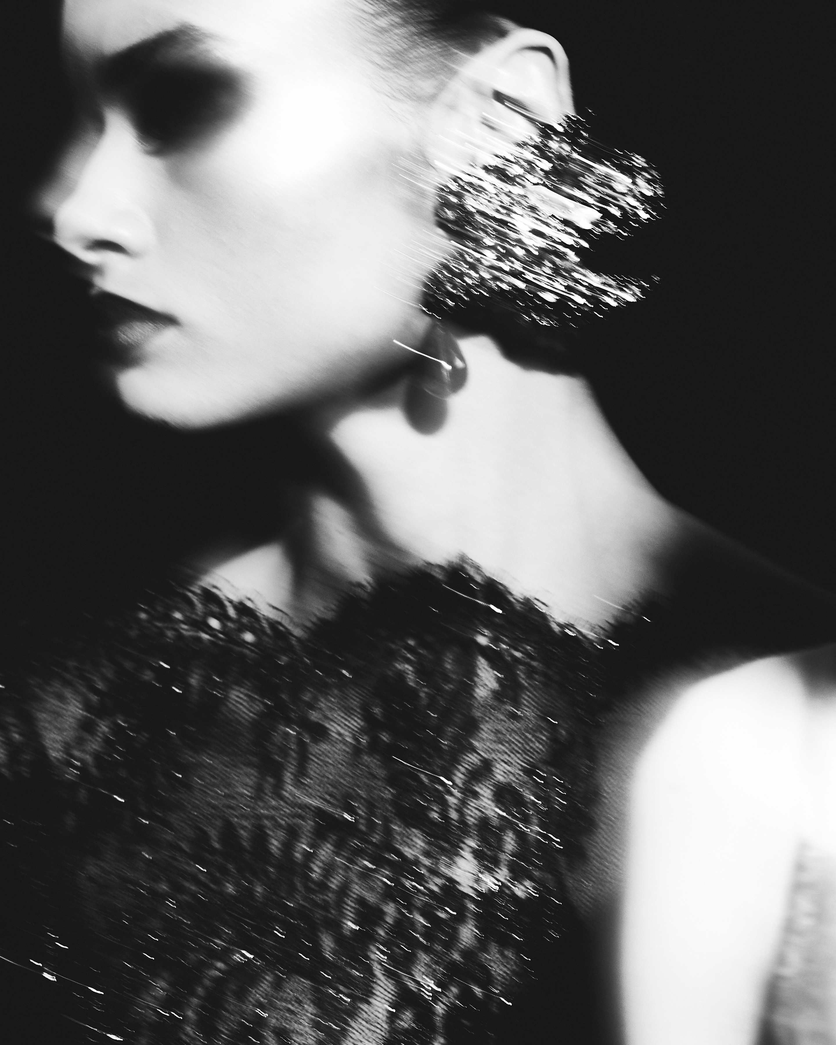 巴黎夜未央：SAINT LAURENT 2026冬季女装系列时装周巴黎时装周