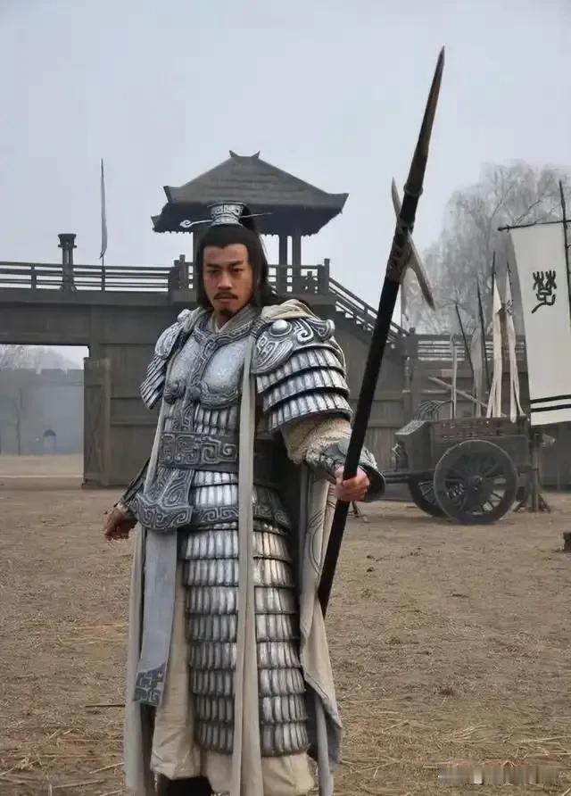 2026年娱乐圈最魔幻的3件事，截至目前为止:

第一，《逐玉》火了，带火了没演