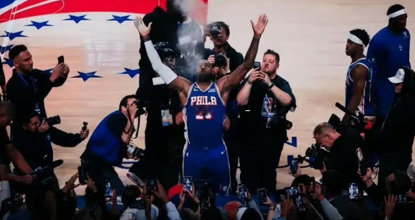 76人首发爆砍105分76人29分逆转骑士NBA🏀NBA揭幕战神迹！76人11
