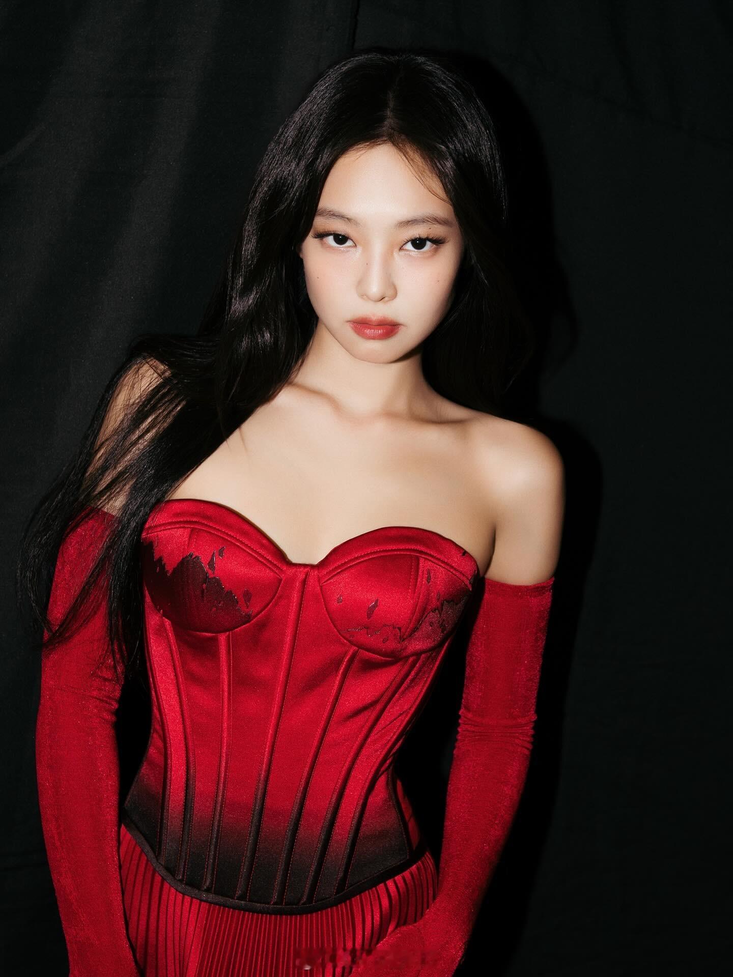 Jennie ins更新🌹 