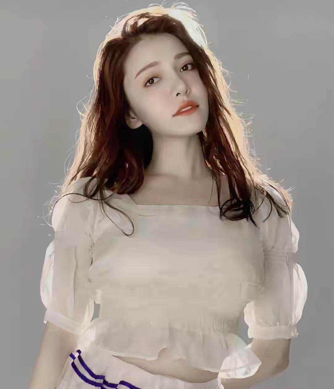 出生于新疆的高颜值女演员什么样的女人才具有魅力?