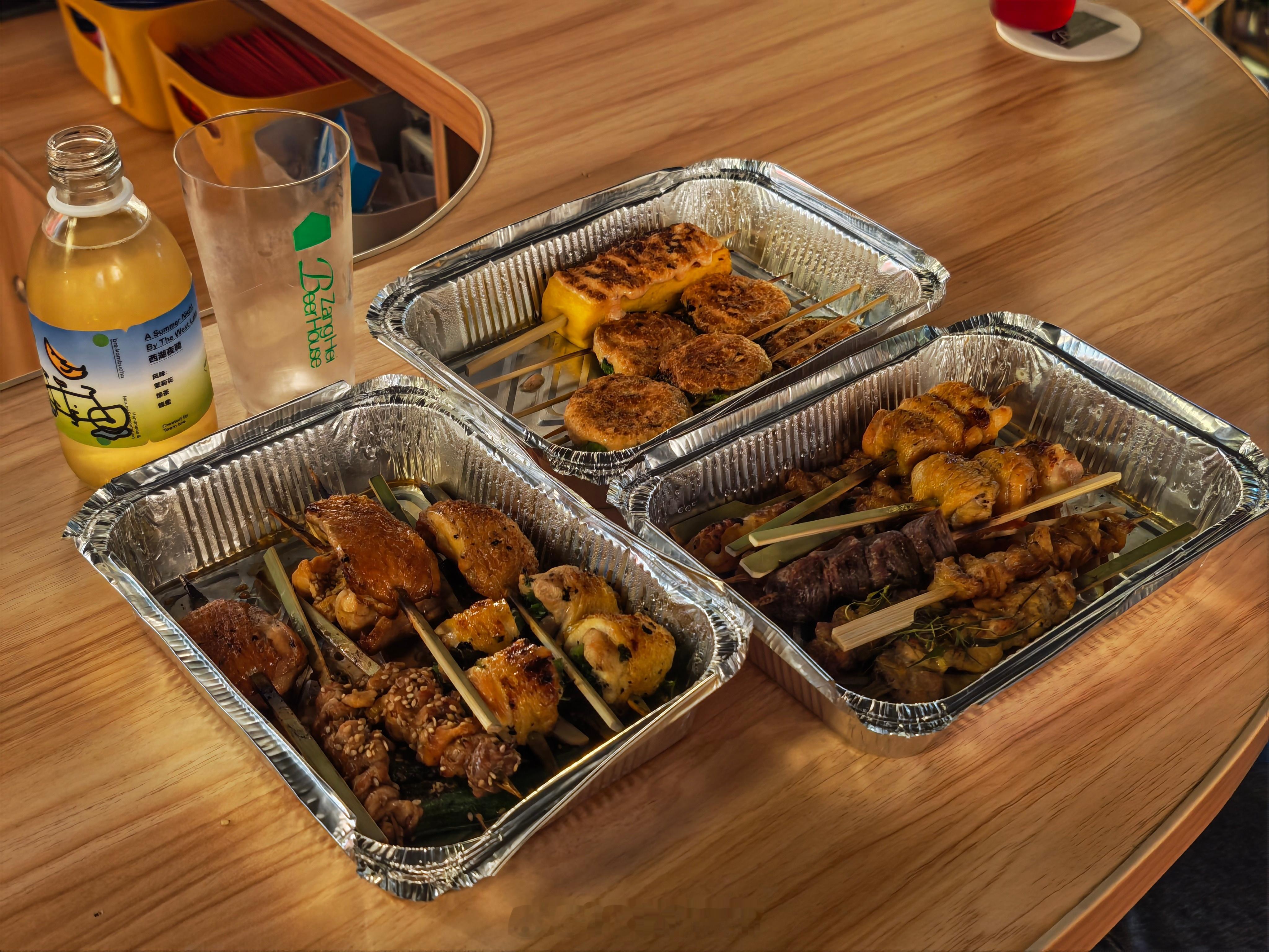 烧鸟配酒，越喝越有。 