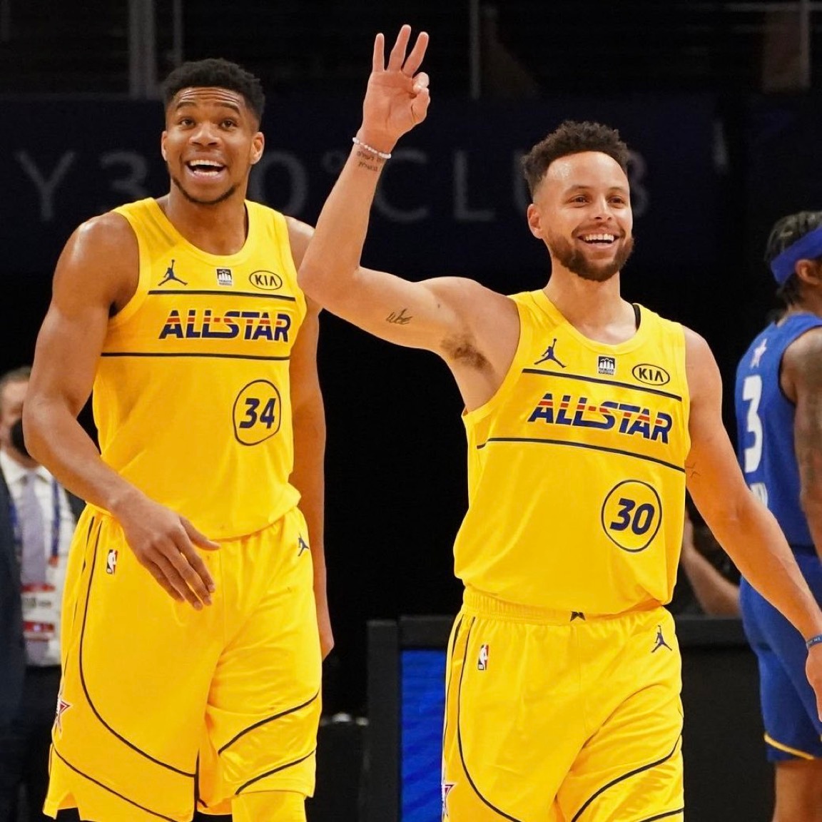 据TheSteinLine报道，扬尼斯希望拥有自己的球队，并且不像以前那样“渴望