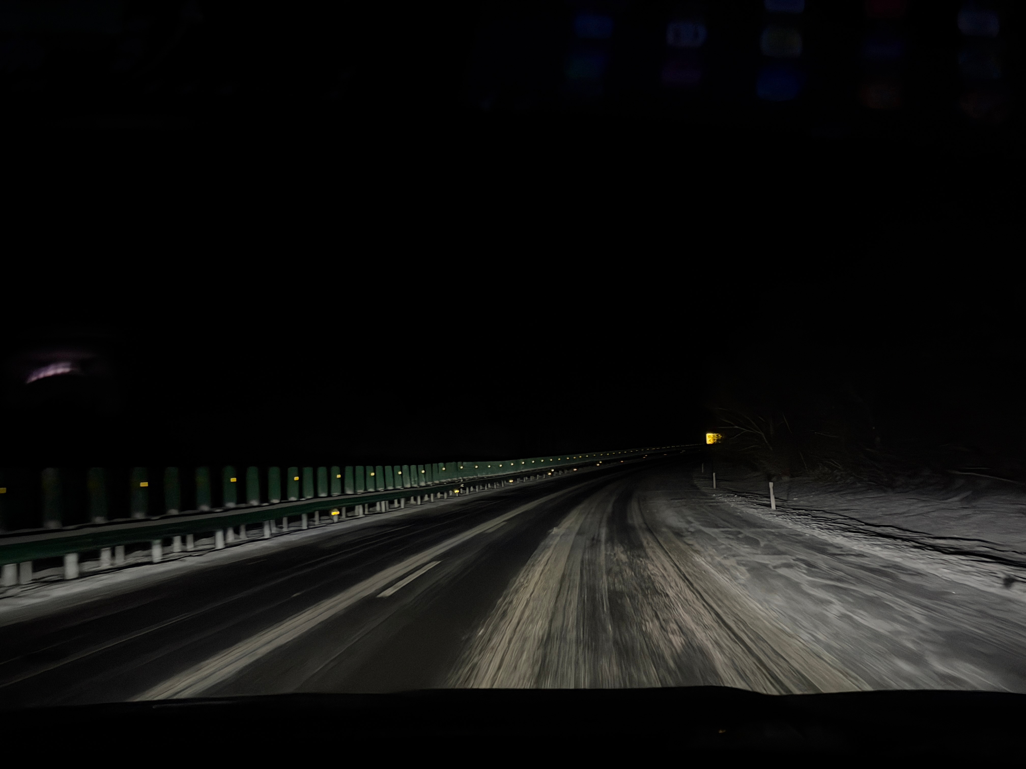 昨天开了1200公里开到吉林 人歇车不歇问界M8寻找东北童话世界 吉林市