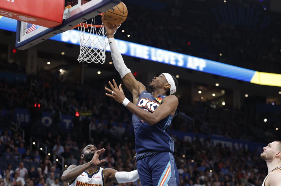 惨遭雷霆三杀，说好的棋逢对手，怎么成了掘金单方面挨揍
本赛季对上三次，三次全部输