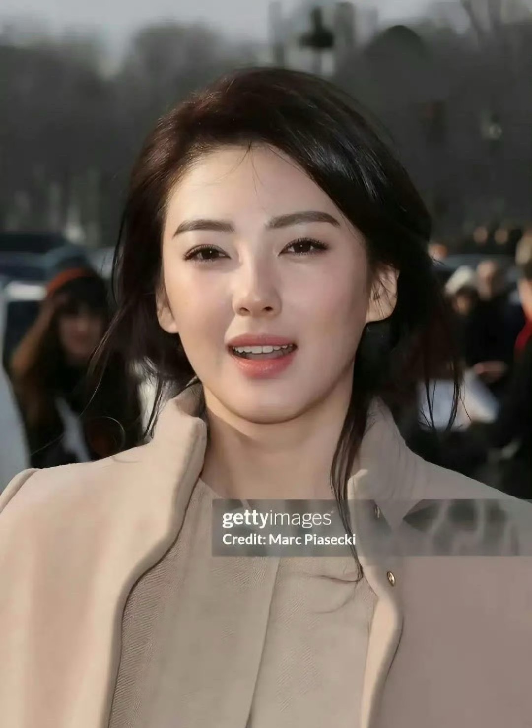 张雨绮 早期G社生图 排到法国还是保守了 ​​​