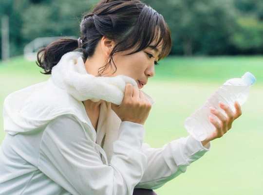 最无用的节俭行为最无用的节俭行为，往往是看似省了小钱，实则亏了大钱，或是消耗了更