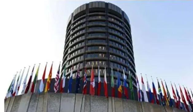 比利时真快被俄罗斯吓尿了。

差点就要破产。

这一切的根源，就是俄罗斯给它来了