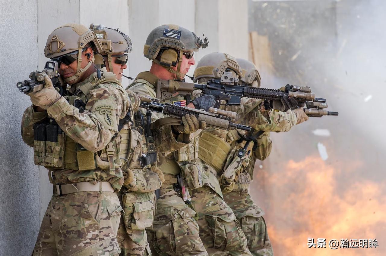 最新消息 ：美国考虑派特种部队窃取伊朗浓缩铀。

伊朗目前仍有约450千克浓度为