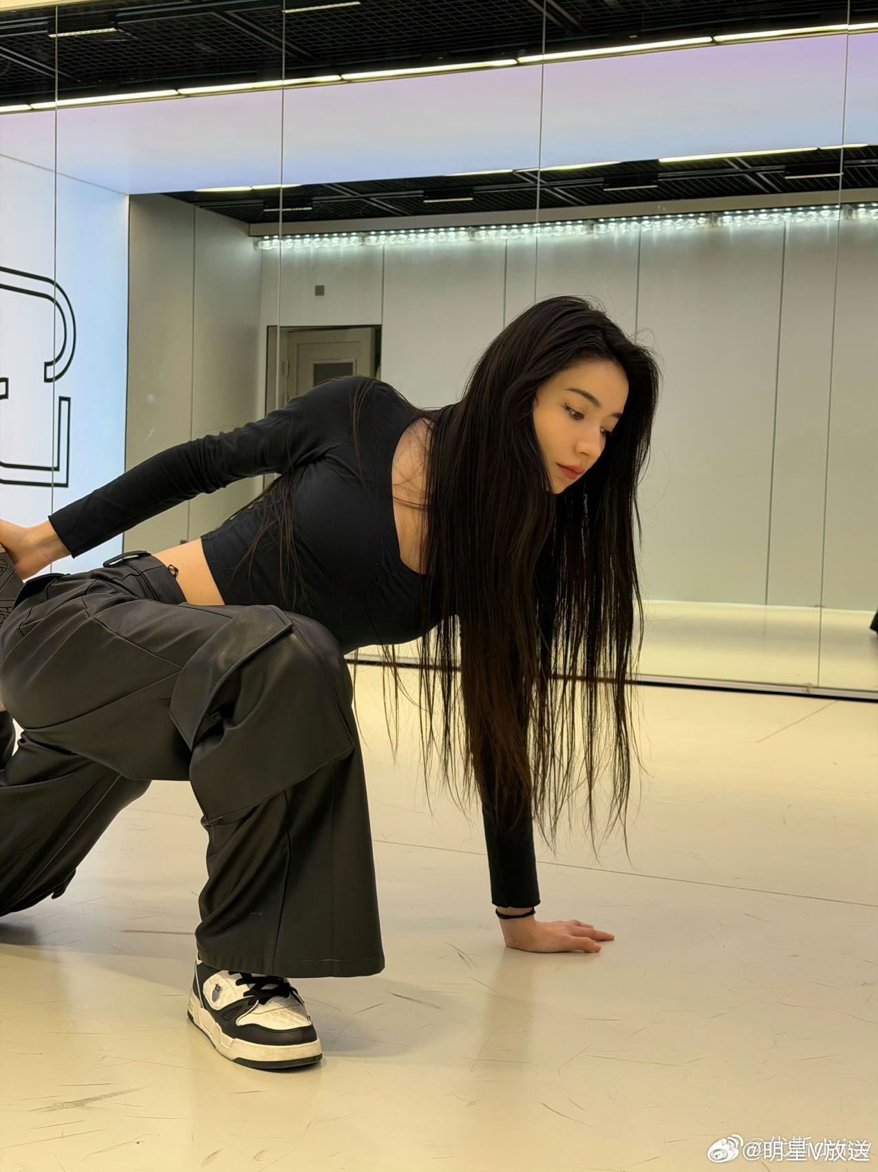 代斯唱跳初舞台给到夯代斯自曝浪姐初舞台 代斯太会玩儿了吧！浪姐初舞台期待值正拉满