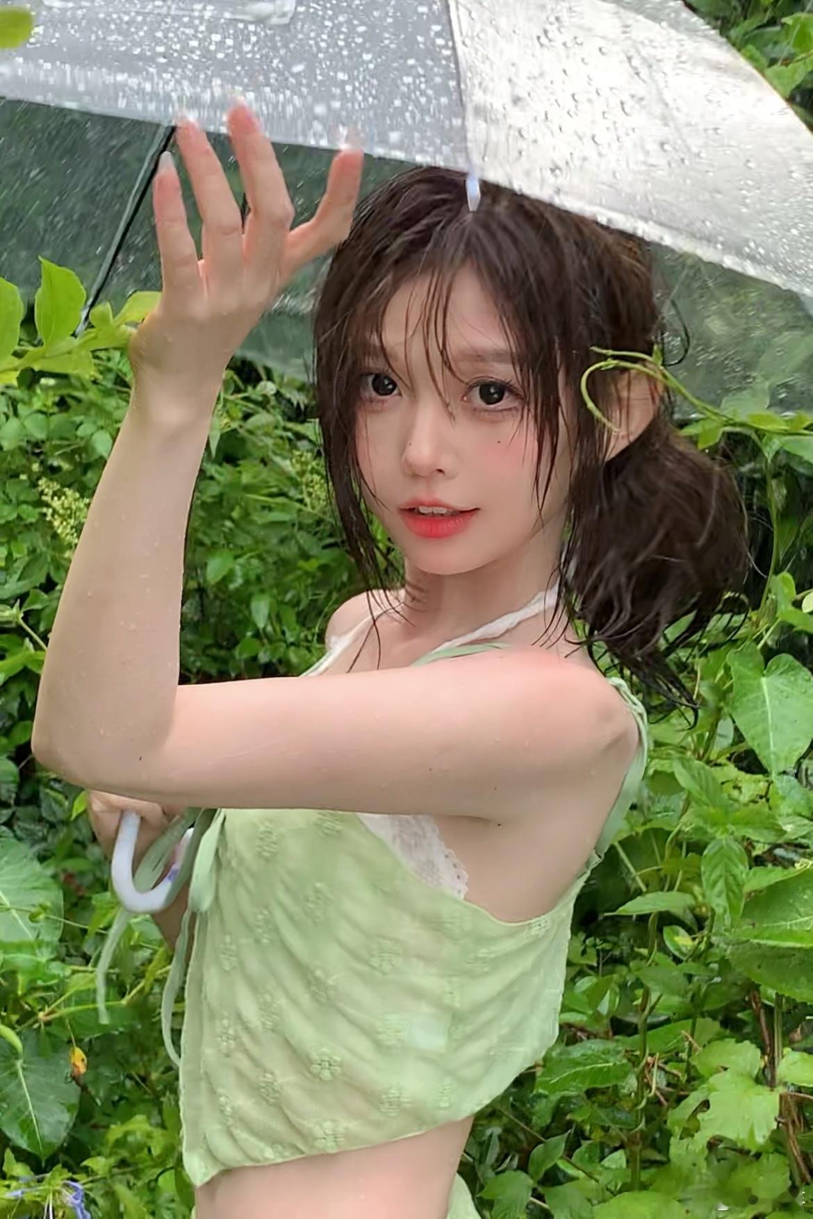 讨厌下雨天  讨厌你不在身边上海约拍[超话] ​​​