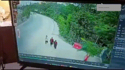 这司机太疯狂了，撞死3名路人后弃车逃逸。

今天，在印度发生了一起惨烈车祸，一辆
