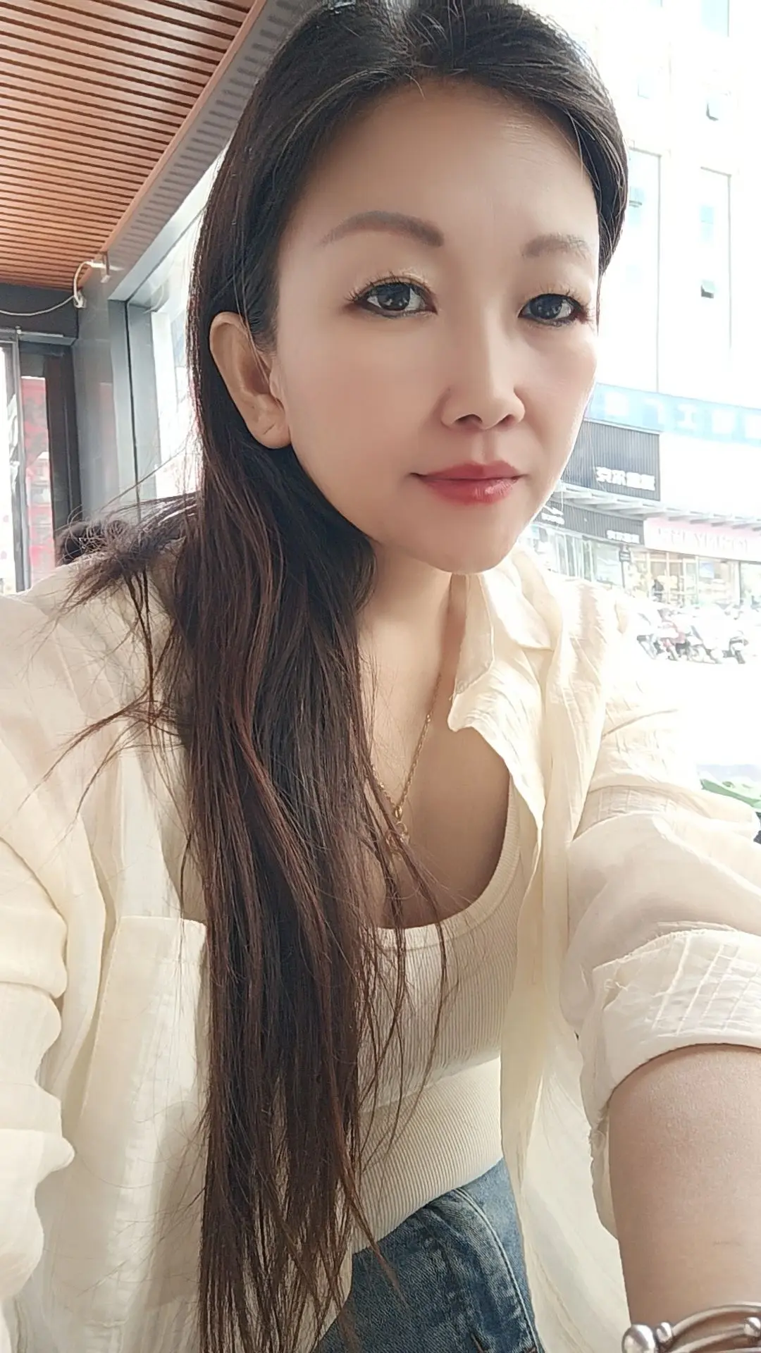 “主动不是我的性格，但是能让我主动的，一定是我打心里在乎的人。”农村生活