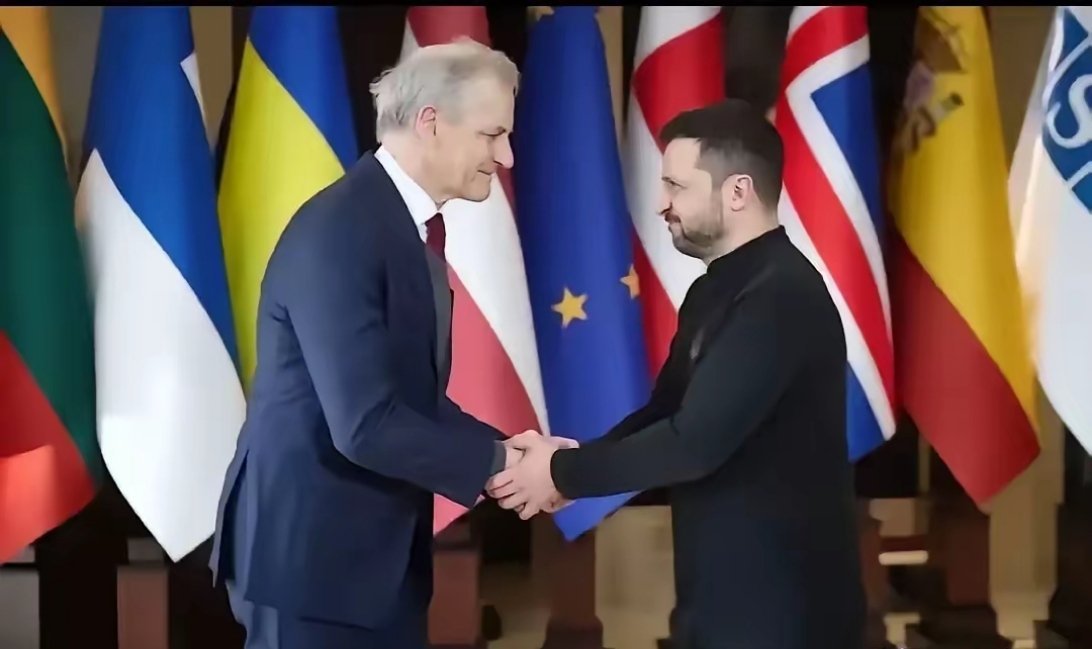 乌克兰同意停火30天俄乌冲突里，俄美想背着大家和谈瓜分乌克兰，算盘打得太自私。其