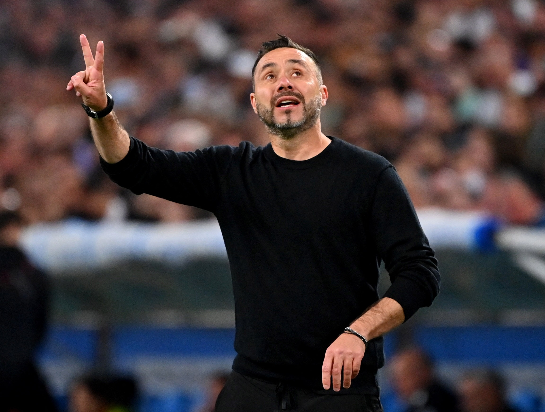 热刺去年12月之后首次在英超取胜，结束联赛连续15场不胜战绩足球 英超第34轮比