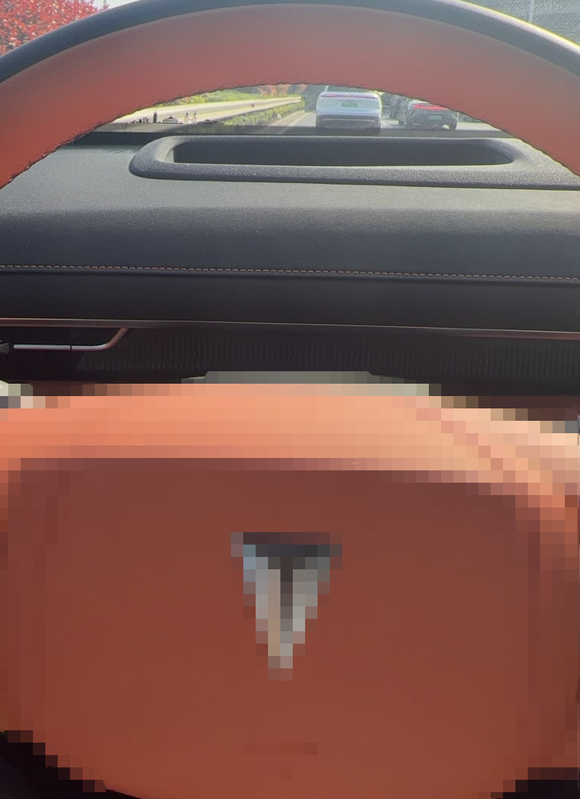 舱内激光雷达，多小众的一个词汇前两天深度感受了一下某CQ车企的新版本车型，辅助驾