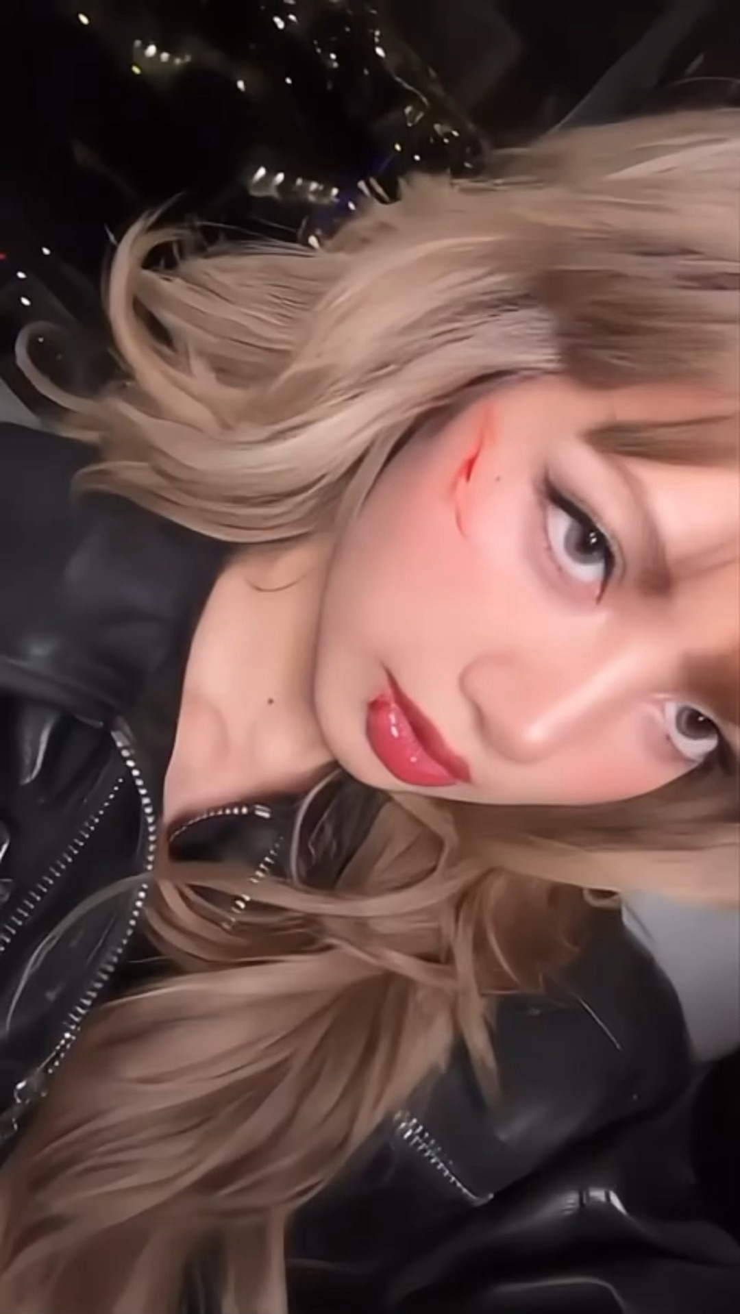论Lisa和战损妆的适配度 ​​​