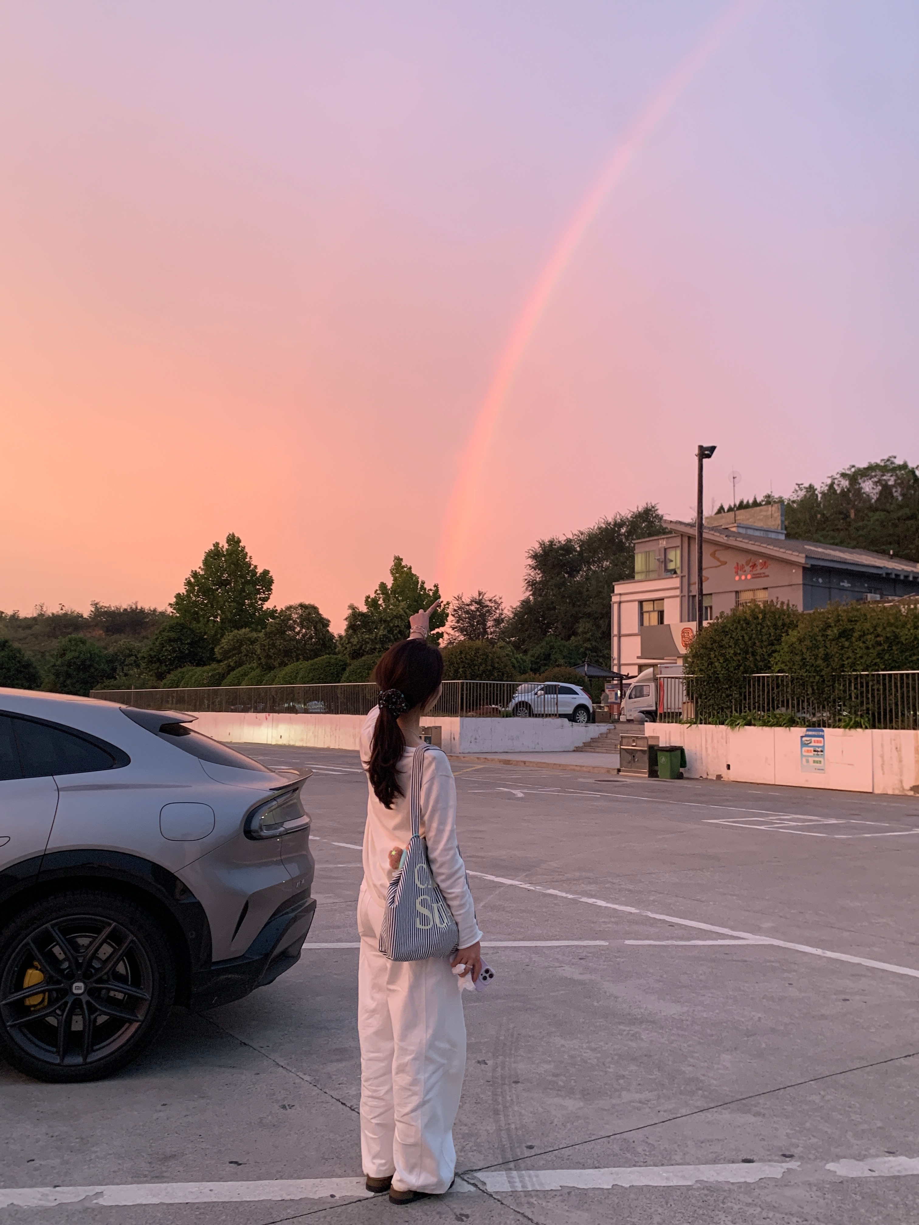 所有人！！！看彩虹！！！🌈 ​​​
