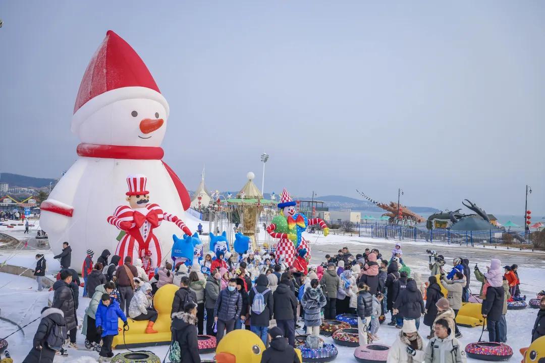 【一个人的面部长相，是与生俱来的；一个人的精神长相，是后天修来的；外表长得不好，