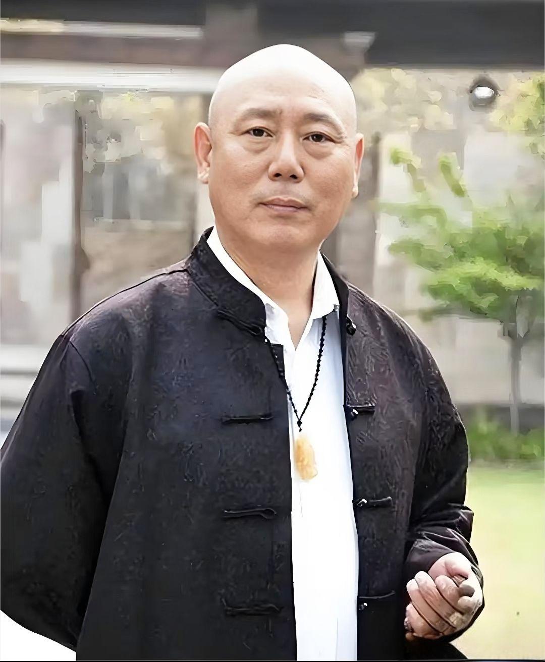 你看过他的电影吗？来点评下他……李成儒如坐针毡如芒刺背 李成儒金句