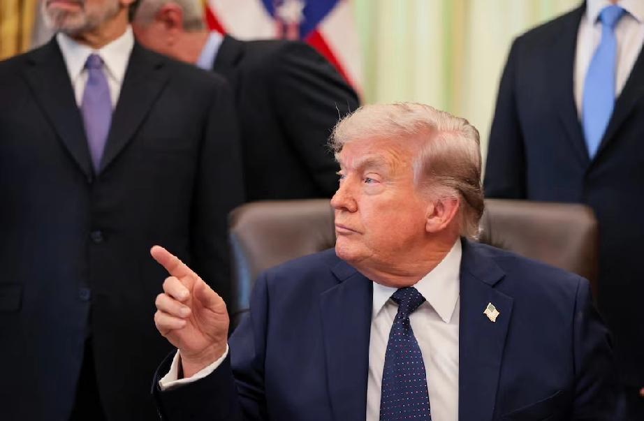 特朗普否认将对伊朗使用核武器，寻求达成永久性协议！
 美国总统特朗普23日表示，