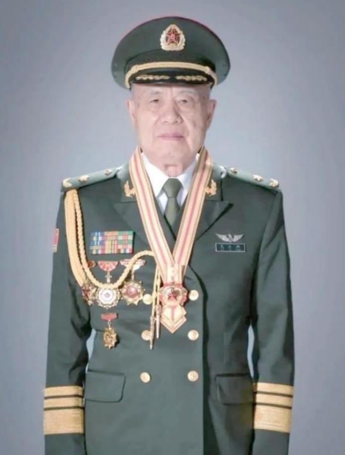 国外军事专家推算，美俄一旦开战，全球可能死亡 50 亿人。但如果战争发生在中美之