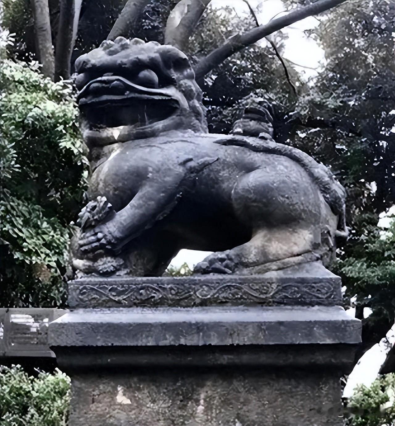 从法国到德国，
全球都在归还文物，
唯独日本还在狡辩？

360 万件。法国开始