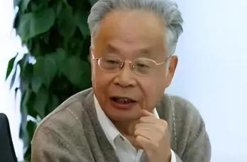 当年何祚庥一句开战必败捅了马蜂窝，多少人骂他泼冷水？然后老爷子翻出甲午老账。北洋