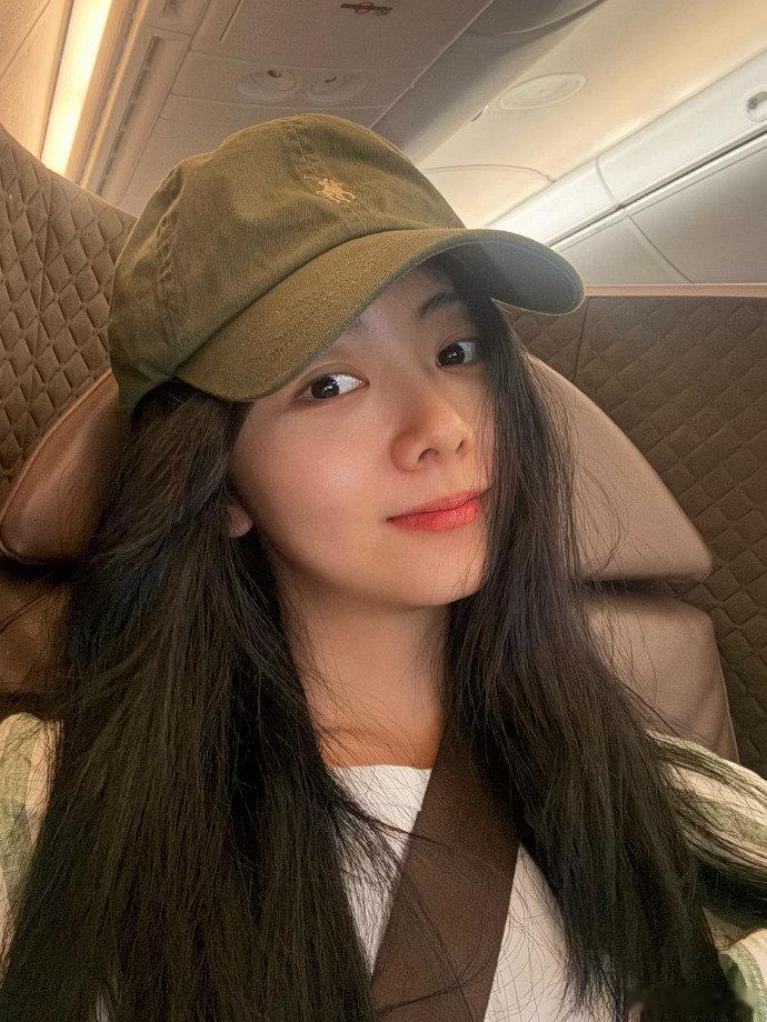 谭松韵说可能除了体重一切安好谭松韵行程是发呆吃美食看美景 谭松韵日子太让人向往了