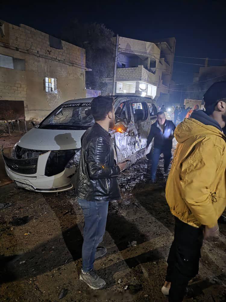 叙利亚东部代尔祖尔省边境的阿布卡迈勒镇发生炸弹袭击事件，造成1人死亡，死者身份尚