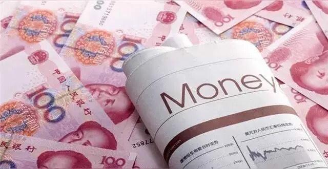 大消息！伊朗要给霍尔木兹海峡开小口，但有个硬条件：石油必须用人民币结算🔥
中东