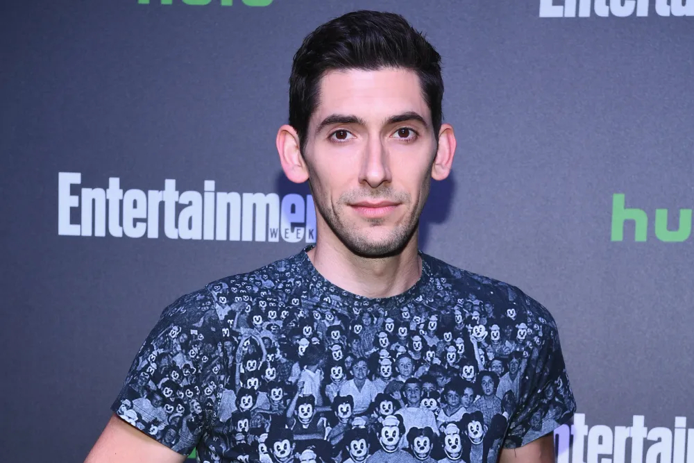 据综艺报道，派拉蒙影业与孩之宝公司已决定不采用编剧麦克斯·兰迪斯为《特种部队》（