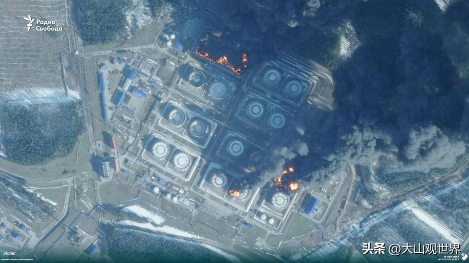 最新突发！今天凌晨，乌军无人机直接奔袭1000公里，穿透俄军防线，精准命中了俄罗