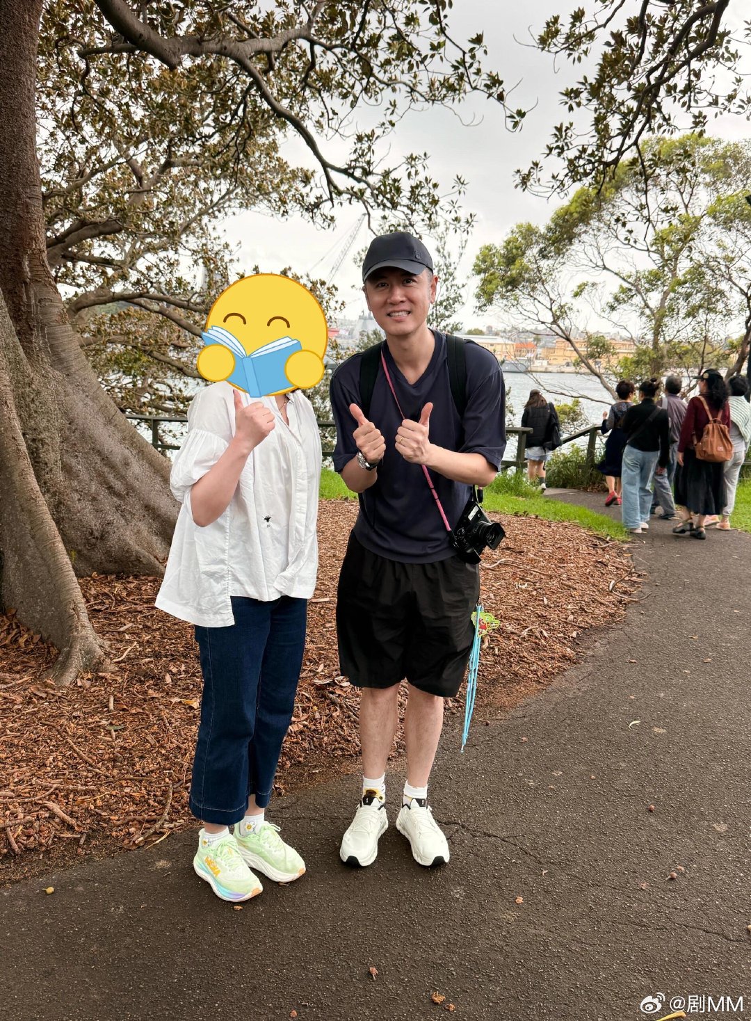 悉尼偶遇任重孙骁骁一家网友悉尼偶遇任重孙骁骁一家 网友悉尼偶遇任重孙骁骁一家，全