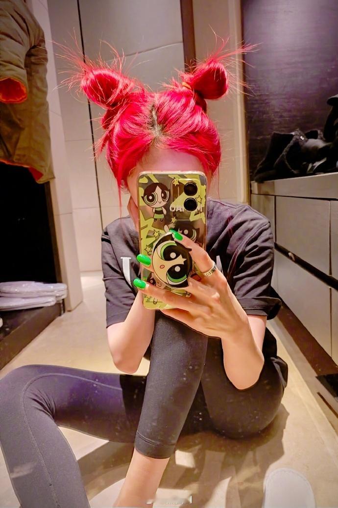 杨幂❤️🔥｜红发小魔女杨幂