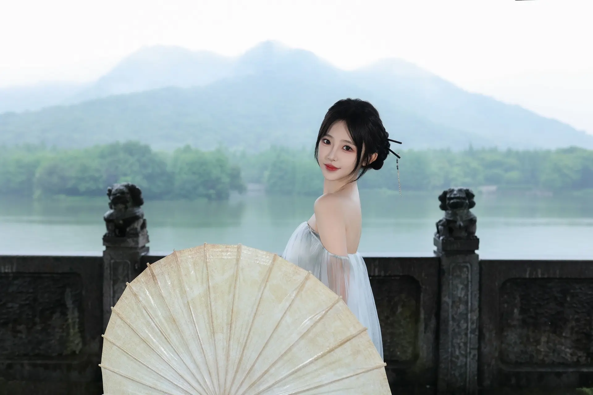 新中式也好好看。