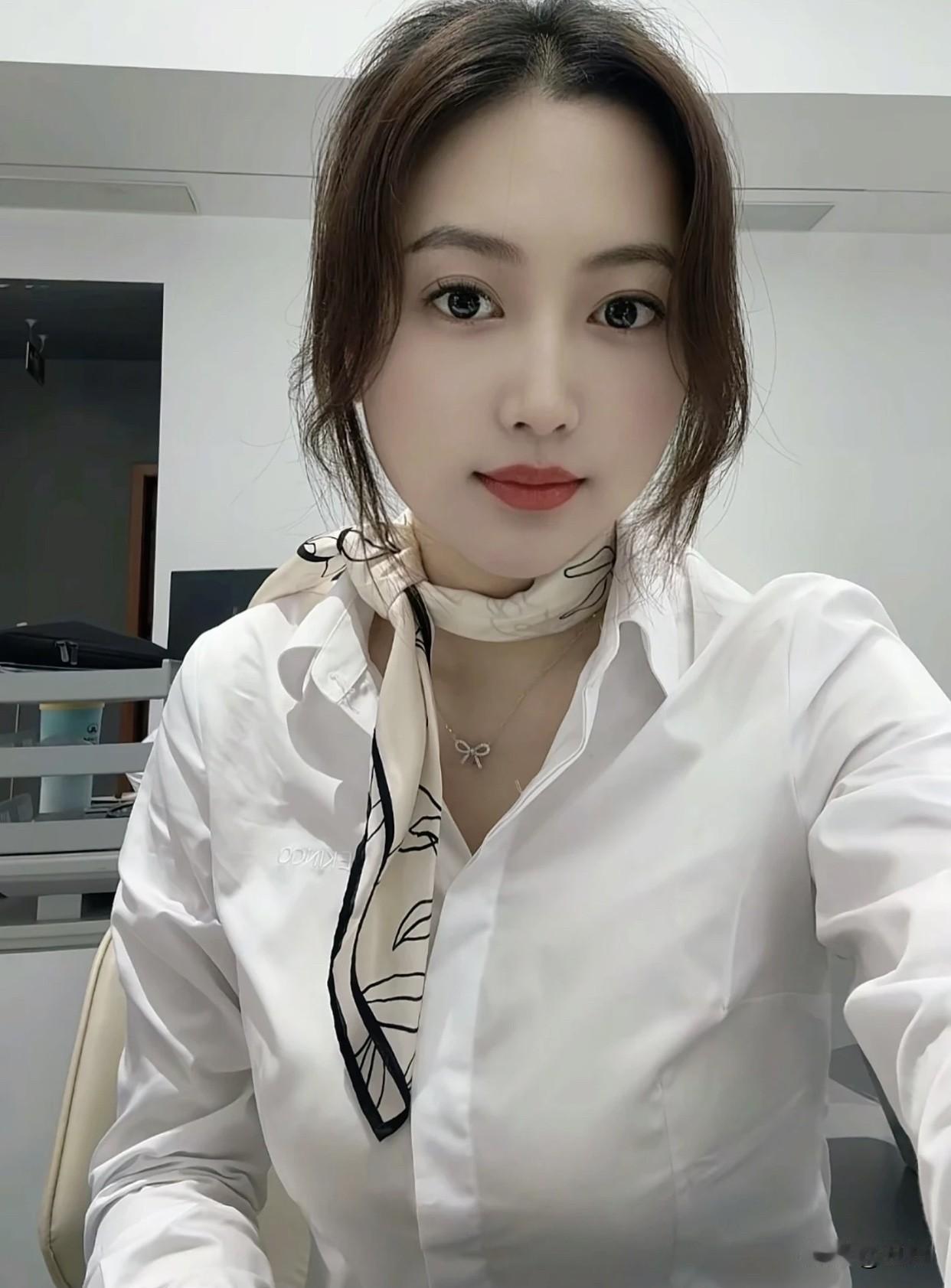 我认为现代，因为生在现代