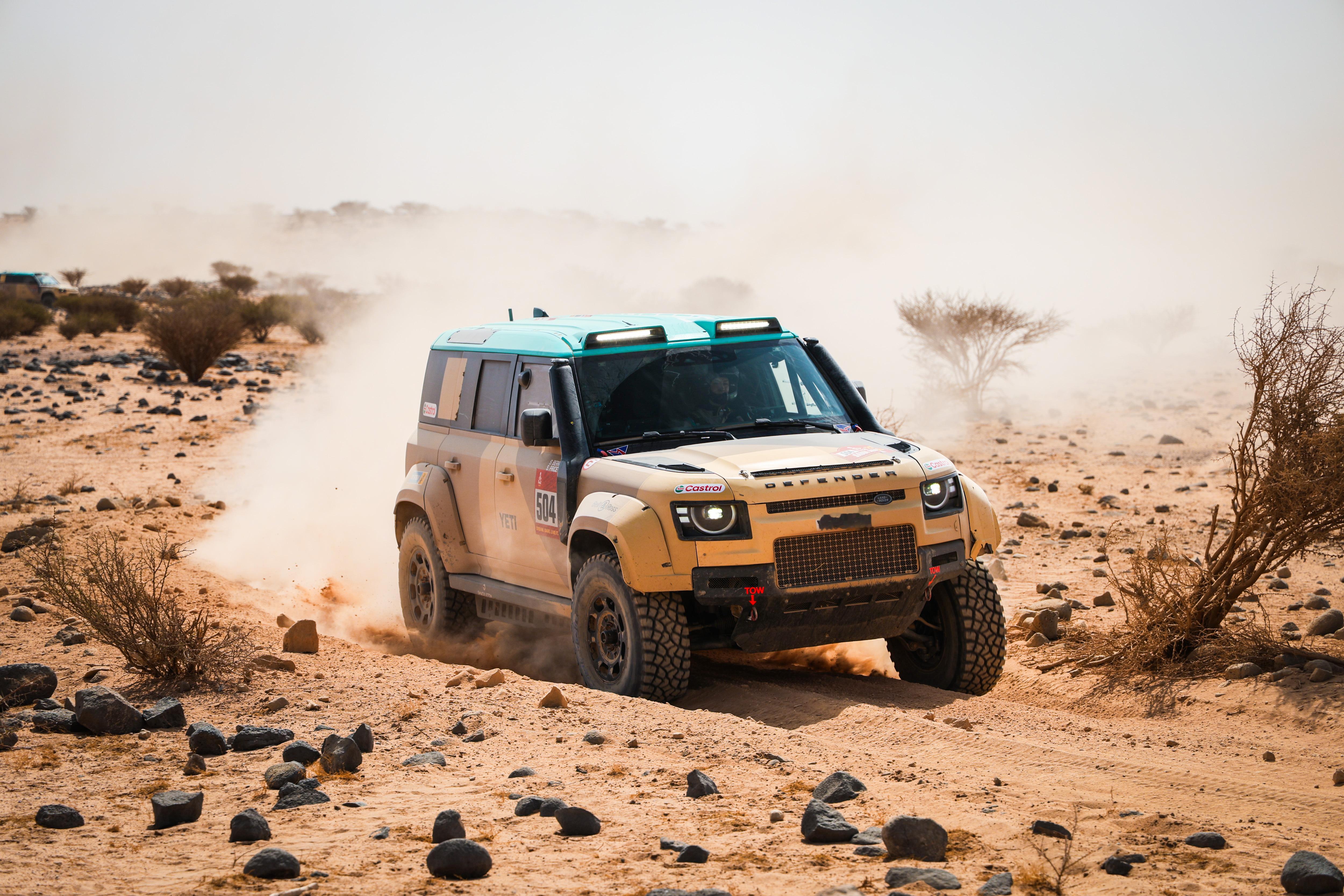 2026达喀尔拉力赛T2量产组冠军出炉！罗卡斯与奥里奥尔携手，驾驶基于路虎卫士O