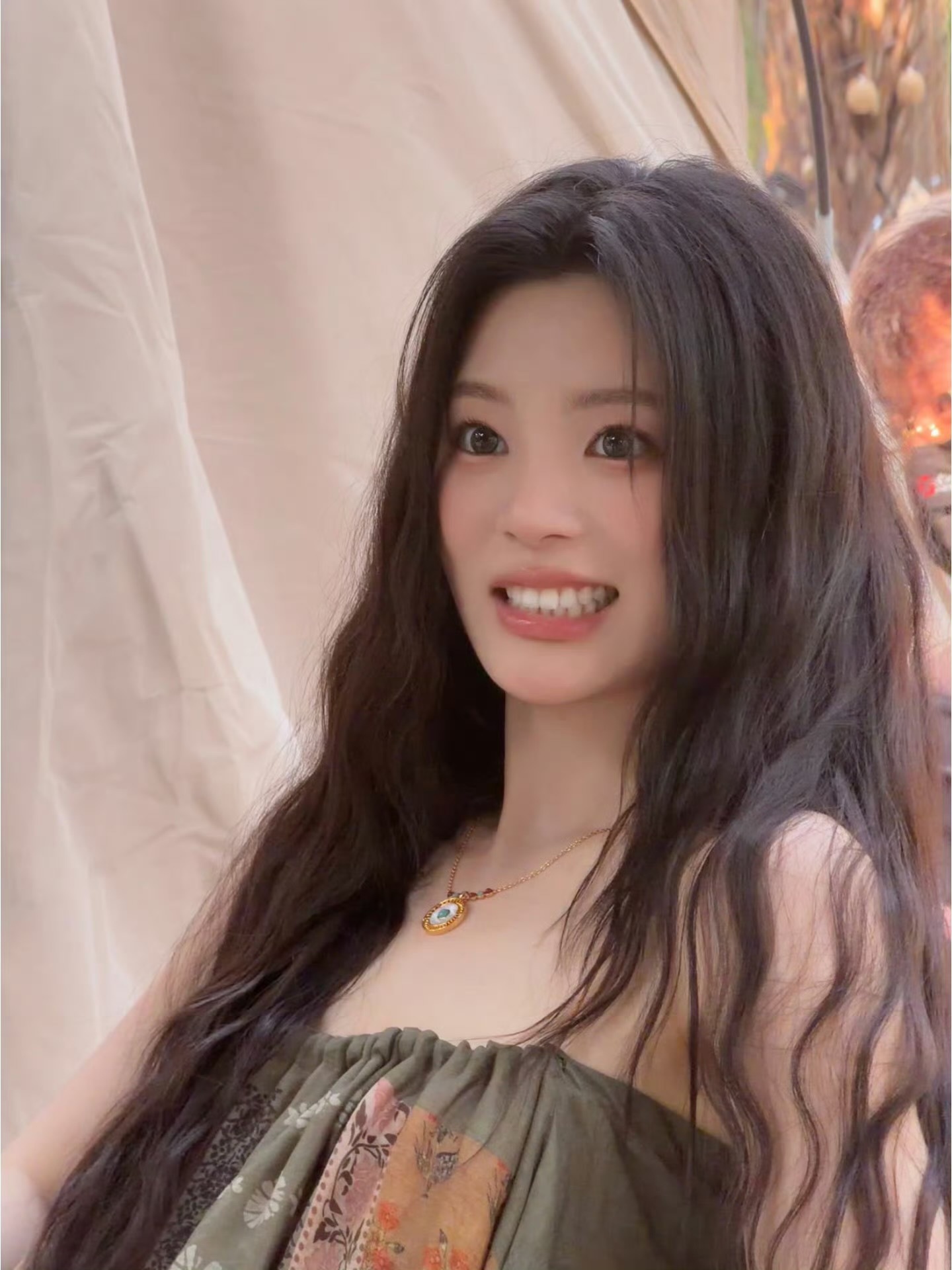 姚晓棠参加新节目止不住地开心姚晓棠加盟国粤无双笑意满屏！新鲜体验解锁新乐趣，合唱