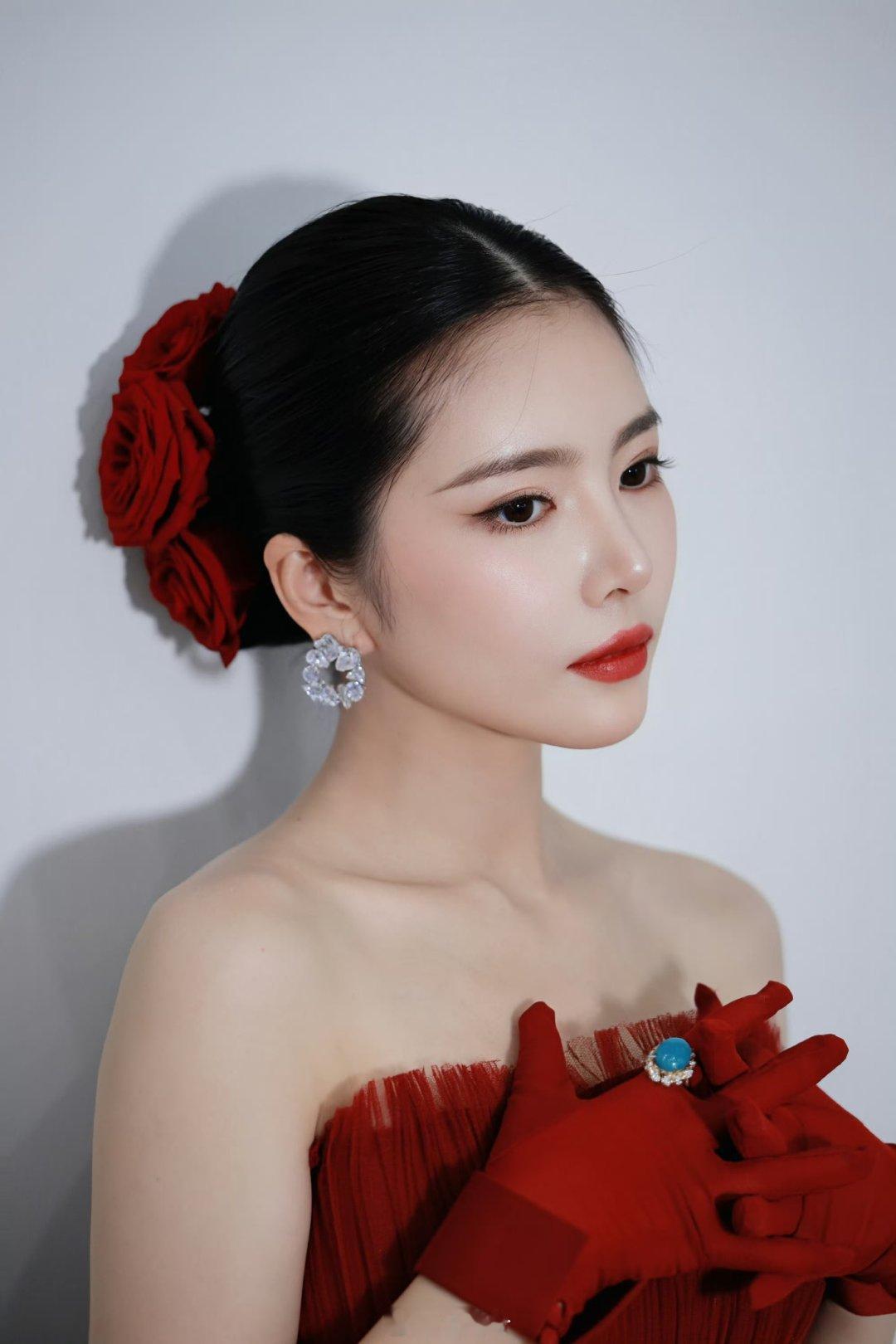 杜淳老婆王灿给掌纹打码谁被王灿的掌纹打码惊到了！严谨程度拉满，女明星的自觉 