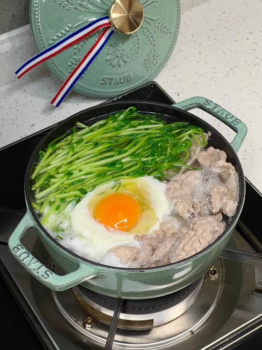 多少个晚上来靠它掉秤啊！！