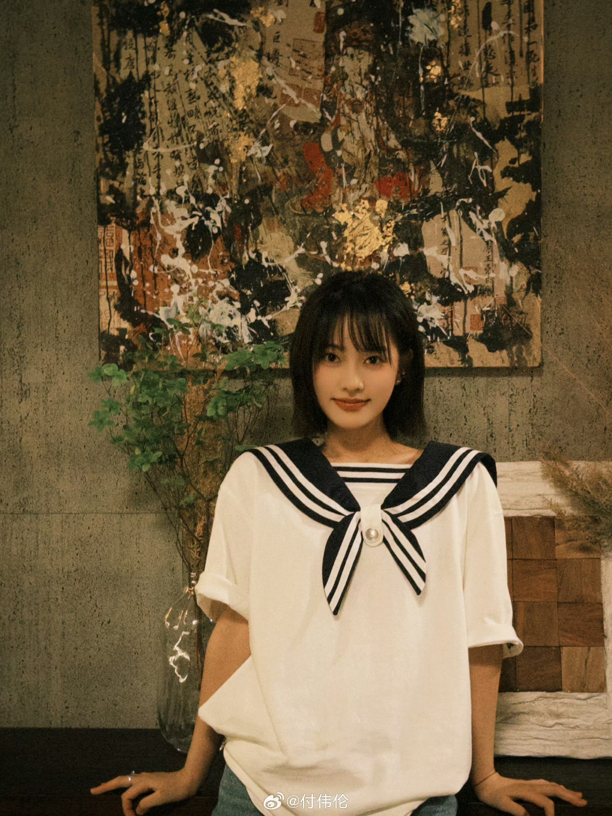是她徐媛屹娜炽夏 《炽夏》付伟伦徐媛屹娜“他拍的”文学，纪录镜头里的彼此📸 