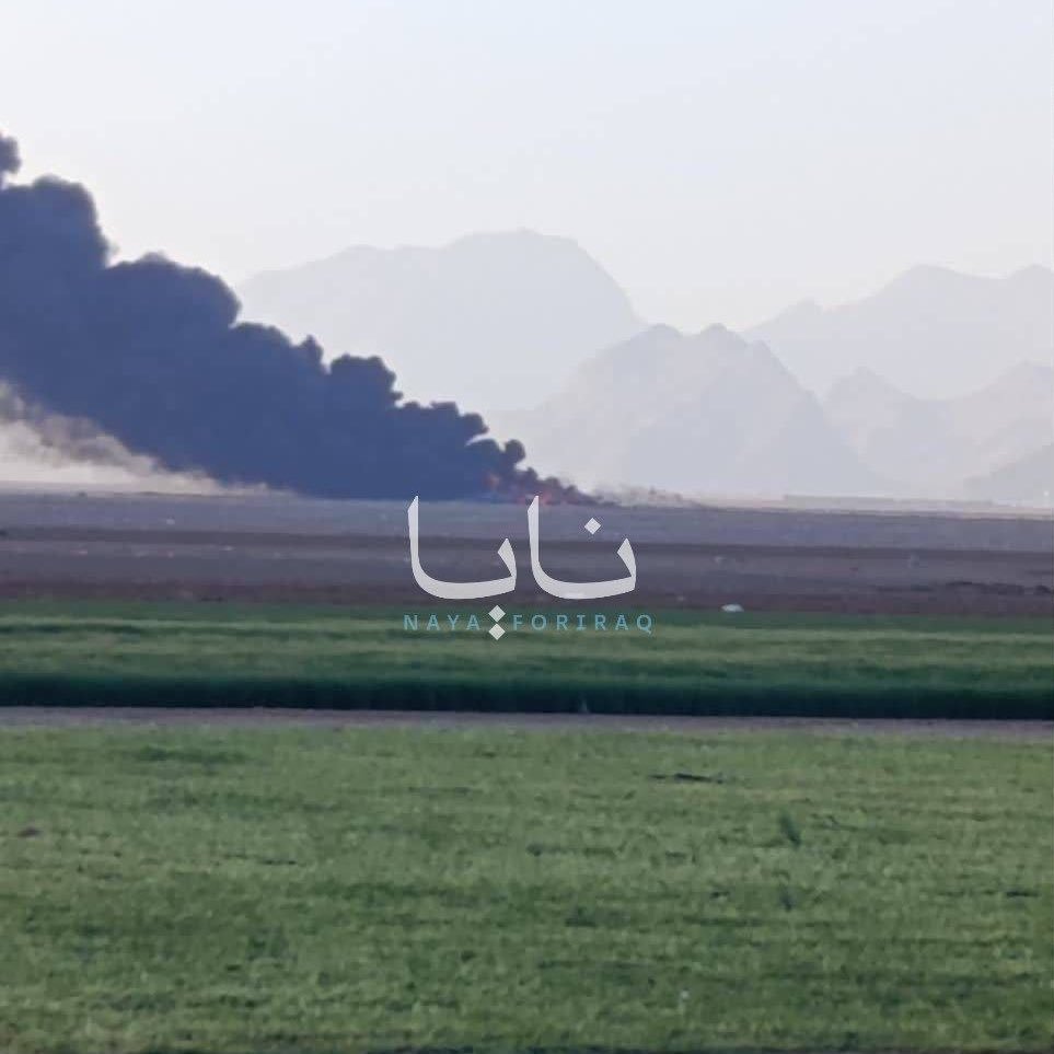 美国特种部队在伊朗执行 F-15 军官救援行动时，炸毁了两架滞留在地面的美国军用