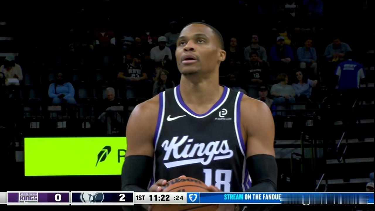 国王老将威斯布鲁克真是让人忍无可忍！在今天国王客场以96：137惨败于灰熊的比赛