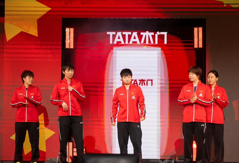 世乒赛女团乒乓球决赛，张本美和2-0王曼昱，此前3-1韩莹没有发挥出全部状态，果