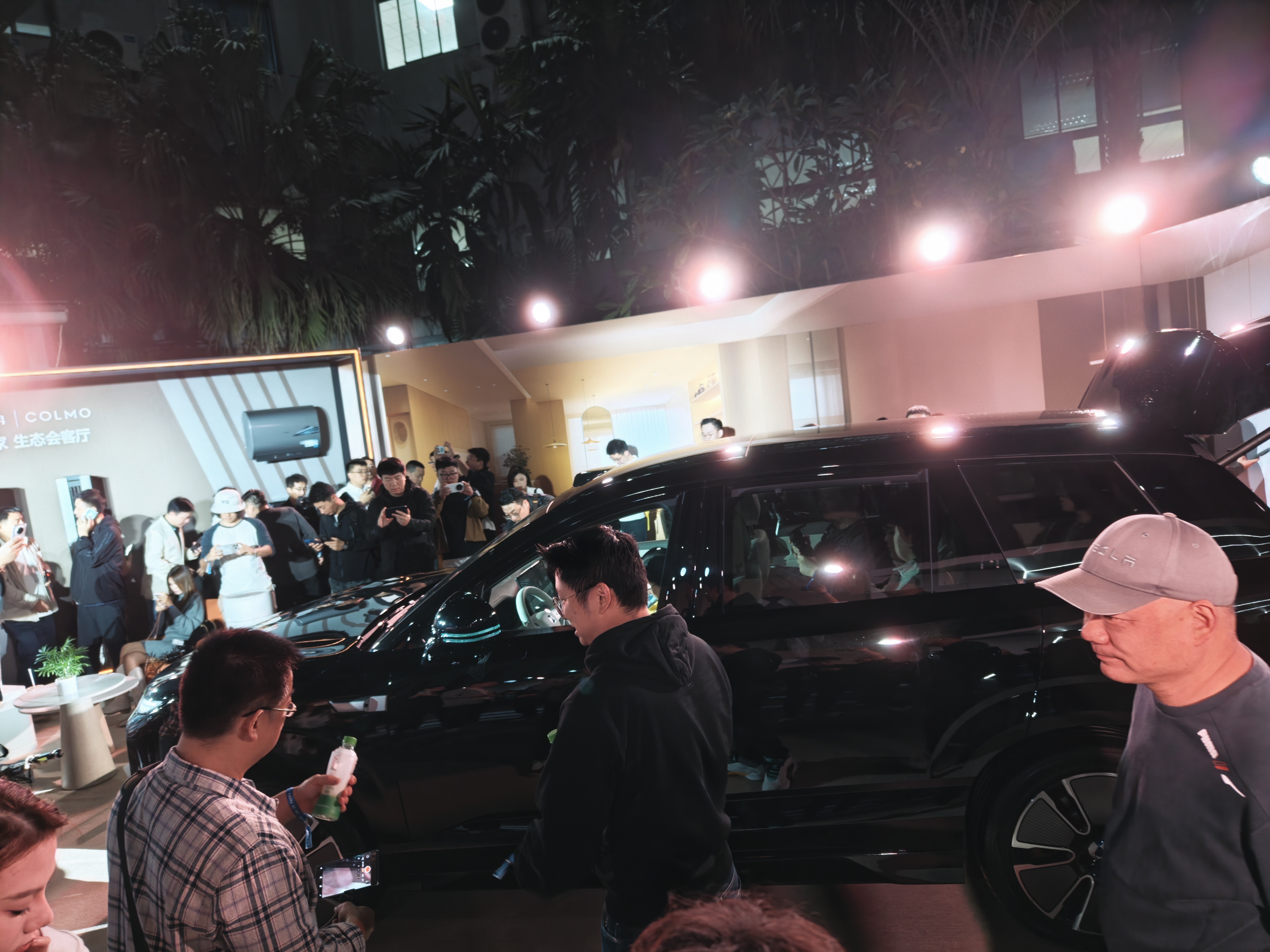 腾势N8L感受一下腾势N8L发布会的热度，还有腾势的人车家生态，听说N8L的起售