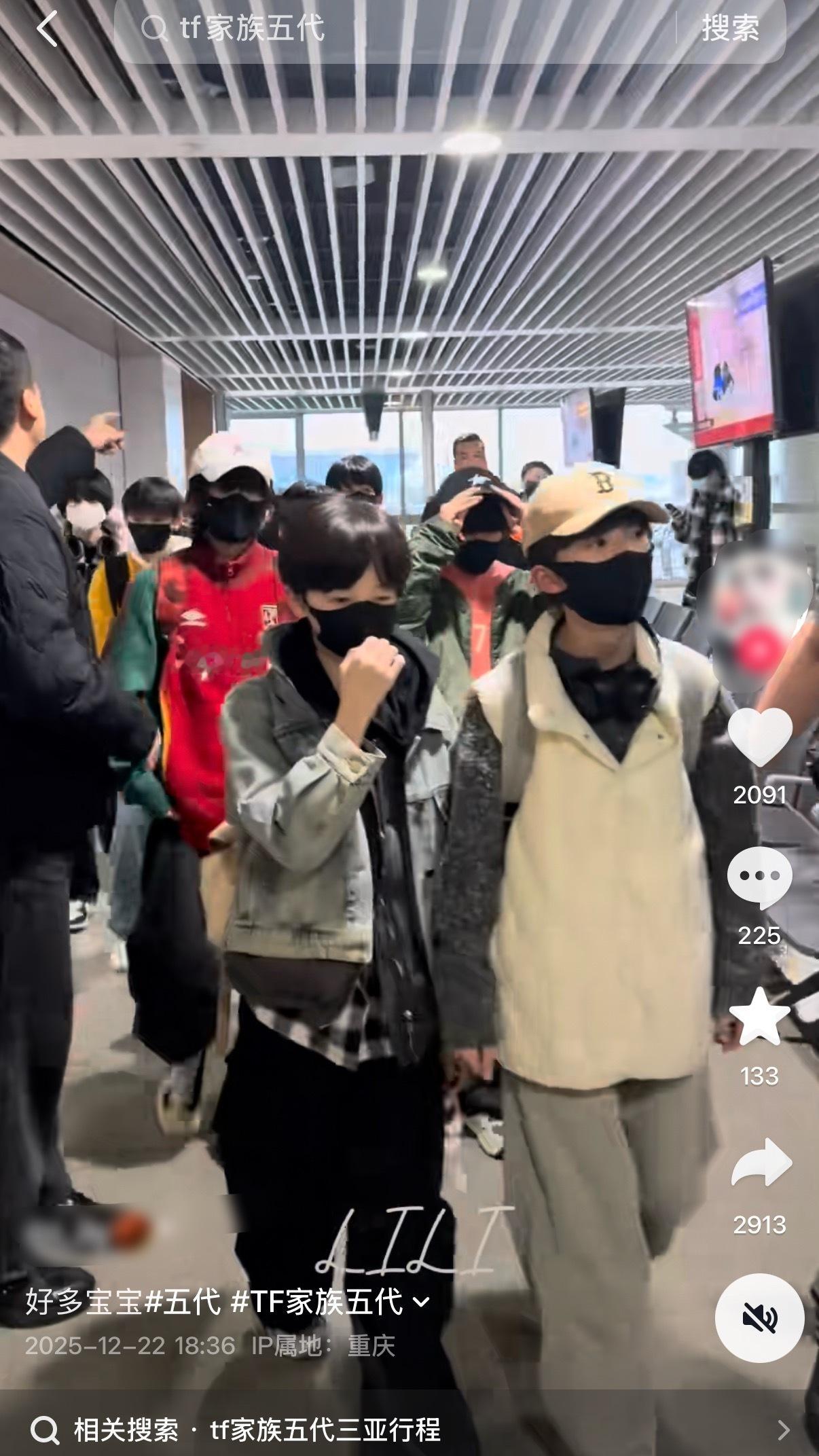 TF 五代竟然都那么小…